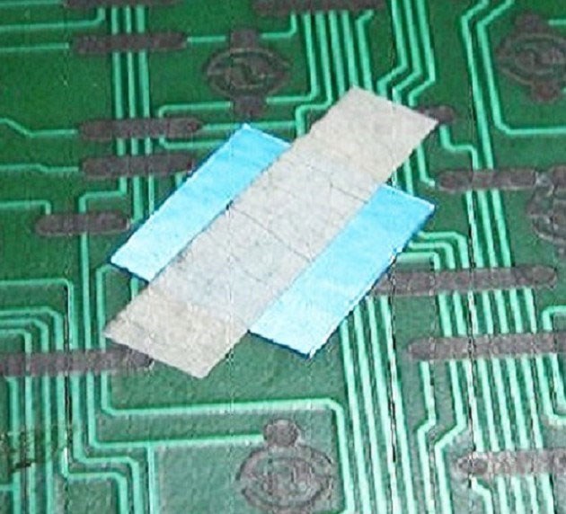 طلق رسانا برای تعمیر انواع دکمه های کنترل، تلفن، ماشین حساب و .. (5 برگ 25 عددی)